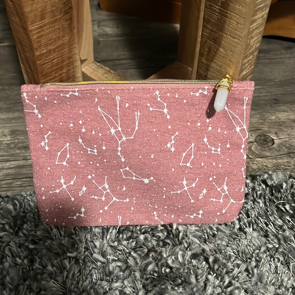 Ipsy makeup bag